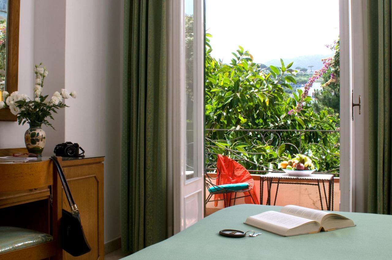 Hotel Villa Angelica Lacco Ameno  Exterior photo
