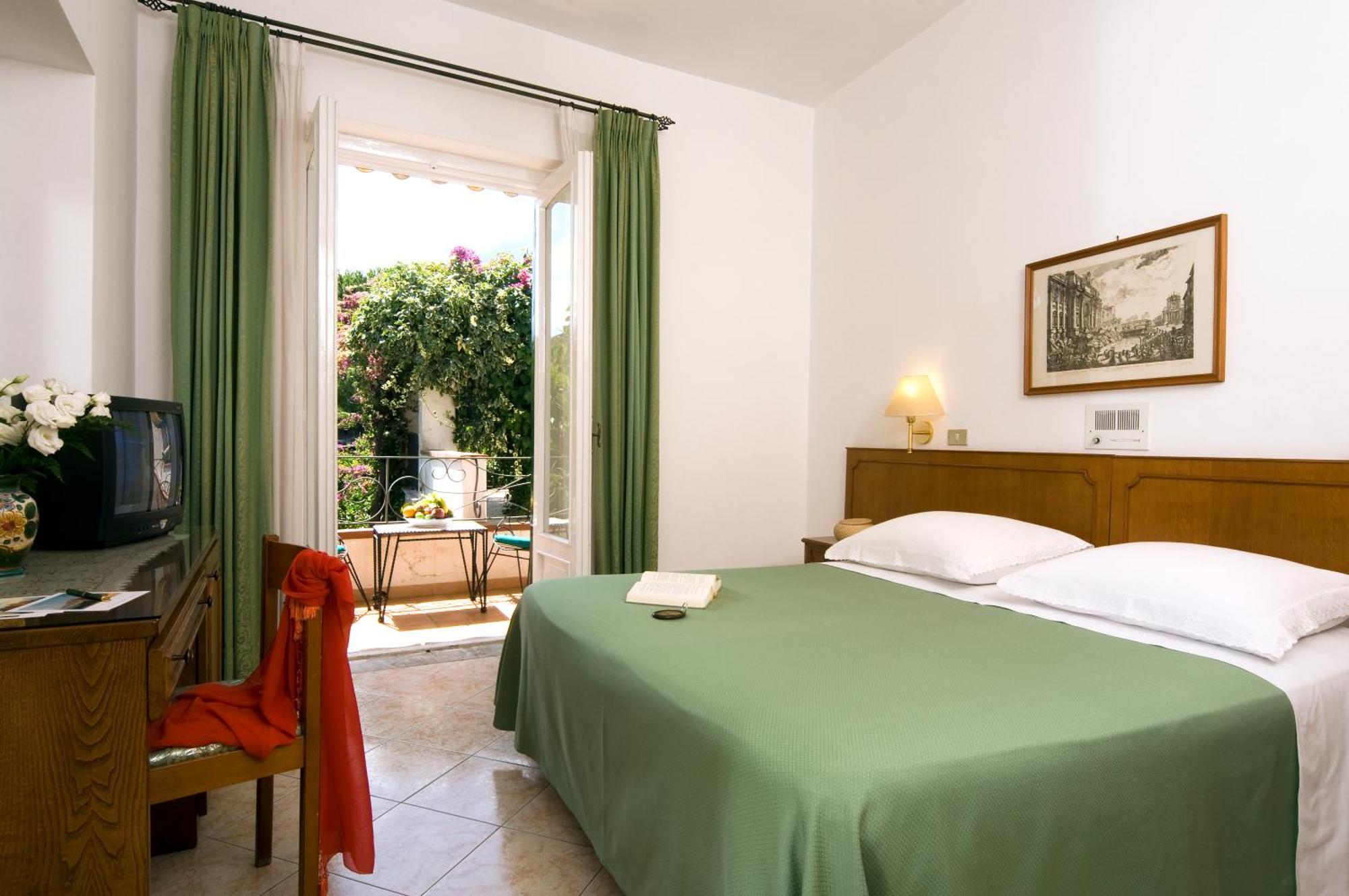 Hotel Villa Angelica Lacco Ameno  Exterior photo