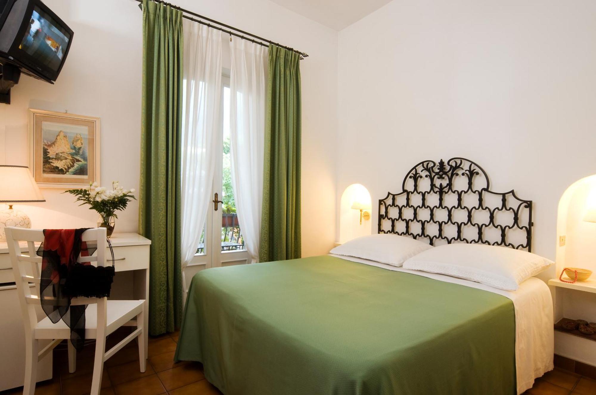 Hotel Villa Angelica Lacco Ameno  Exterior photo